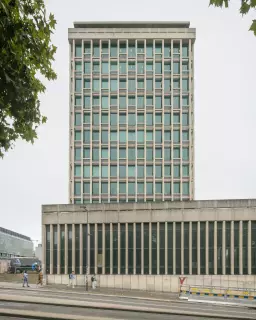 Campus 44